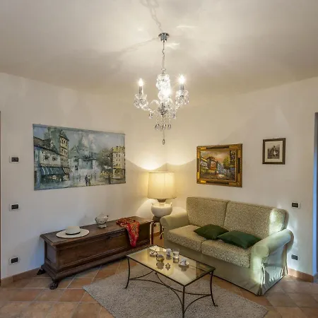 Majestic In With Private Swimming Pool Villa Urbino