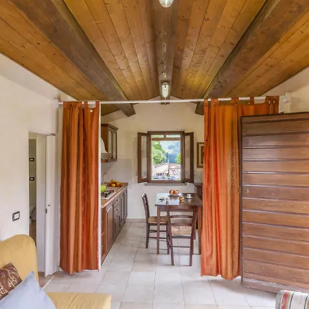 Majestic In With Private Swimming Pool Villa Urbino